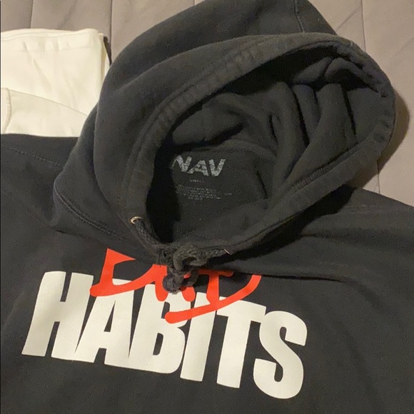 Vlone - Picture 3 of 3